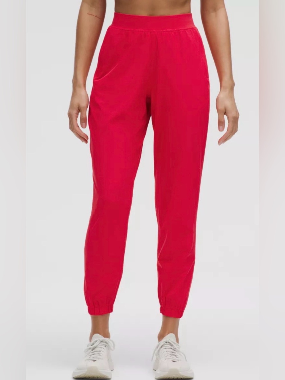 Lululemon Adapted State Perforated High-Rise Jogger size 6